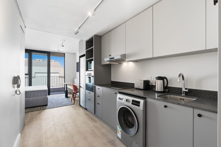 1 Bedroom Property for Sale in Paarden Eiland Western Cape